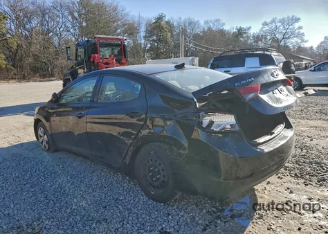 2016 Hyundai Elantra Se z USA, uszkodzony, nr VIN 5NPDH4AE2GH681383